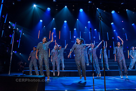 SAPPHIRE Intermediate Women's Choir Performing at the Burbank High School Vocal Music Association BHS VMA Pop Show 2013 May 16-18 California