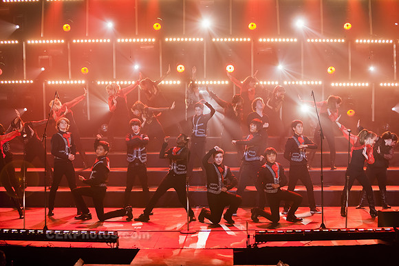 OUT OF THE BLUE Mixed Choir Performing at the Burbank High School Vocal Music Association VMA Pop Show 2013 May 16-18 California
